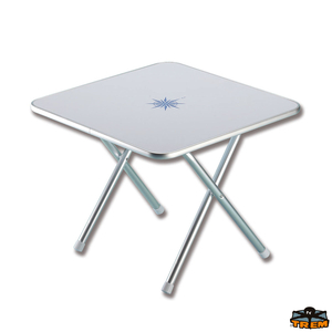 Visokokvalitetni sklopivi stol dimenzije 60x60 cm, visina 51 cm