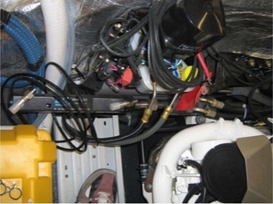 Cilinder MC150E za pogonske noge, do 150 KM, stranski, nebalansiran